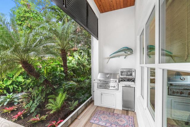 135 Dixie Boulevard, Delray Beach, FL 33444