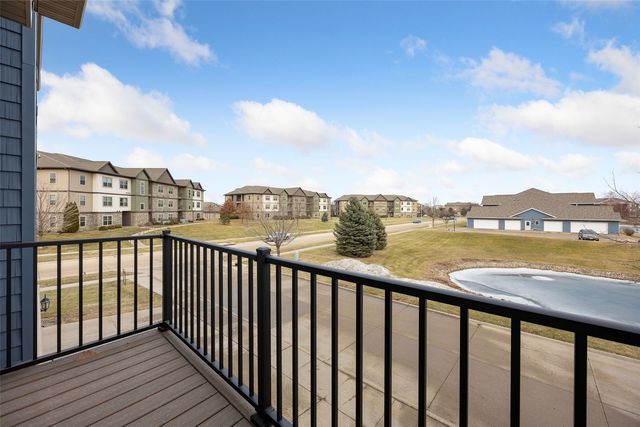 475 Glenmoor Place, North Liberty, IA 52317