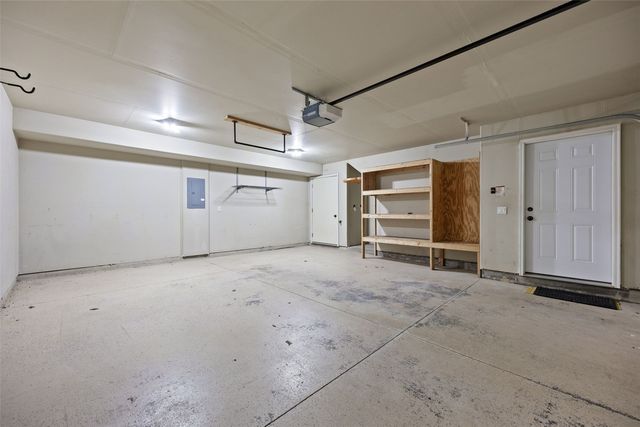 475 Glenmoor Place, North Liberty, IA 52317