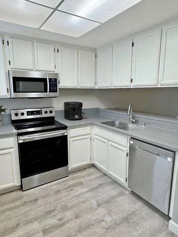 1068 Summershore Court, San Jose, CA 95122