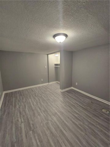 4617 S Benton Street, Kansas City, MO 64130