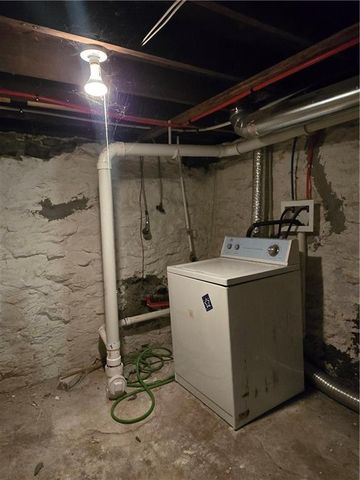 4617 S Benton Street, Kansas City, MO 64130