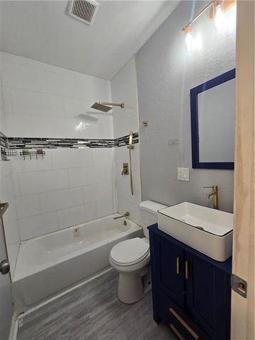 4617 S Benton Street, Kansas City, MO 64130