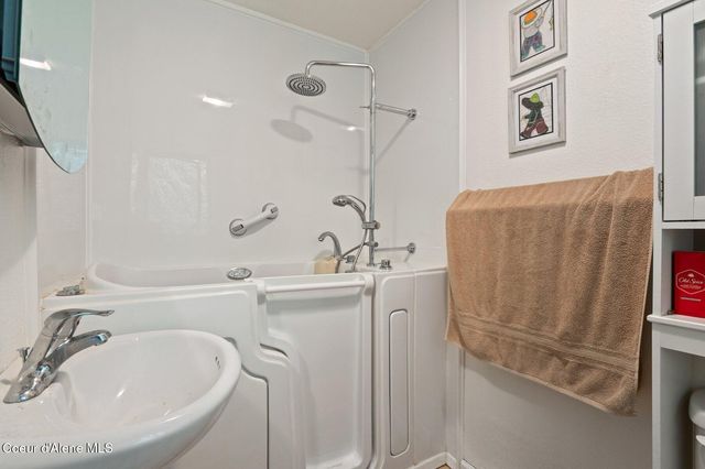 317 Power AVE, Kingston, ID 83839