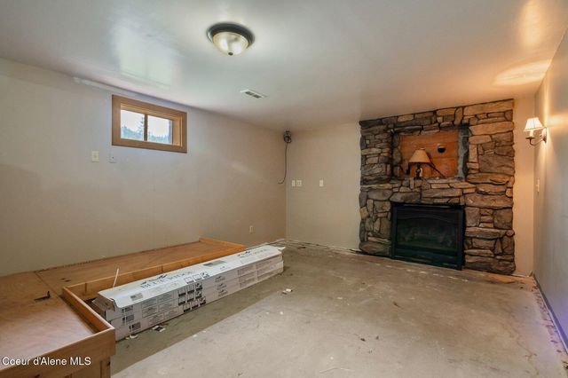 317 Power AVE, Kingston, ID 83839