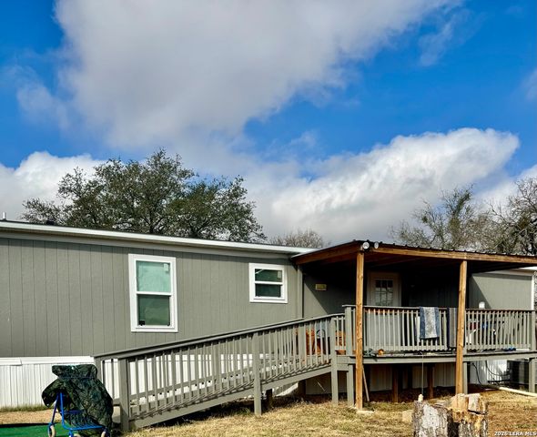 4858 Stanislaus, Adkins, TX 78101