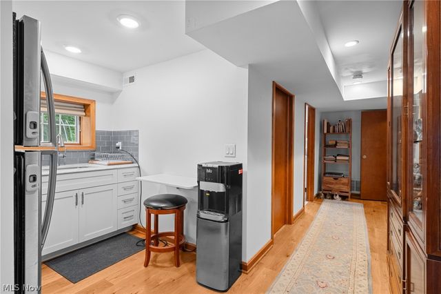 3819 Brainard Road, Woodmere, OH 44122