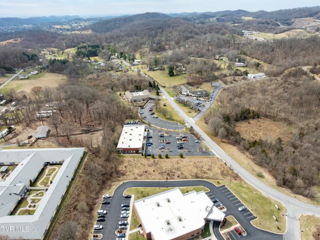 330 Steeles Road, Bristol, TN 37620