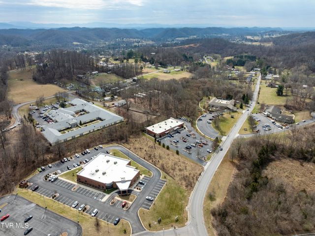 330 Steeles Road, Bristol, TN 37620