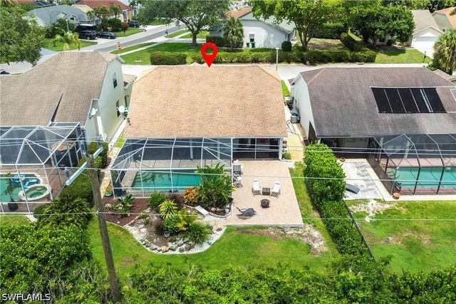 6769 Berwick PL, Naples, FL 34104