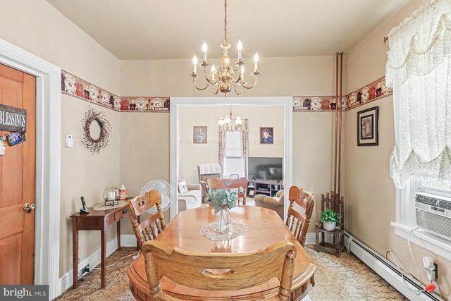 632 W MAIN ST, Palmyra, PA 17078