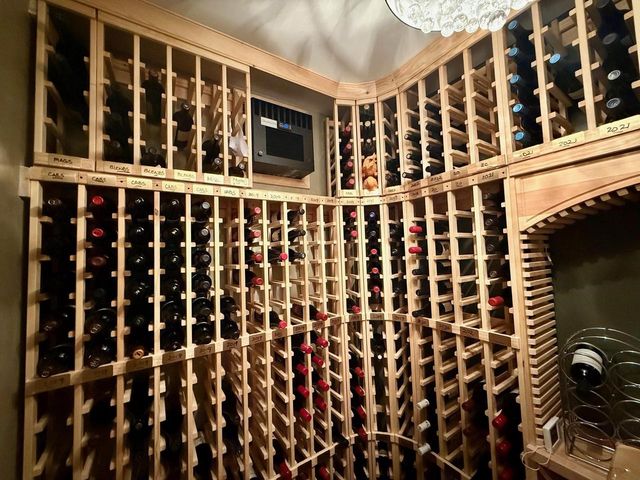 2812 Fellman Dr, Ashland, WI 54806