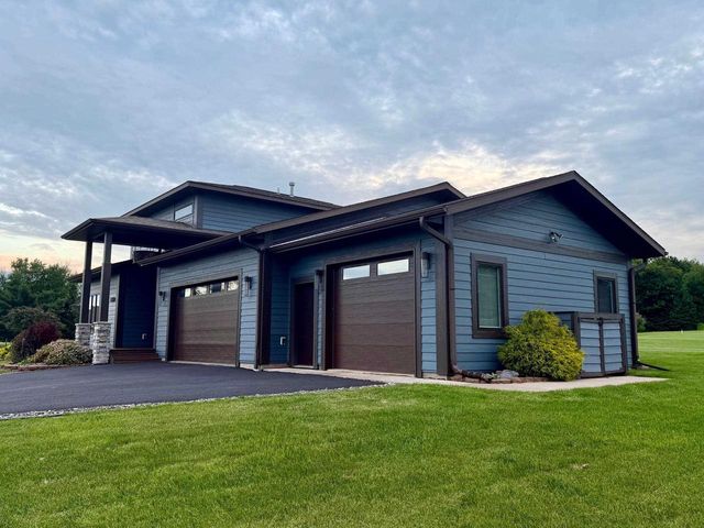 2812 Fellman Dr, Ashland, WI 54806