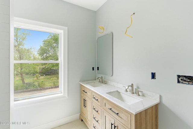 427 Central Avenue, Union Beach, NJ 07735