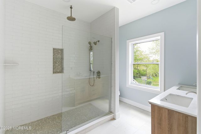 427 Central Avenue, Union Beach, NJ 07735