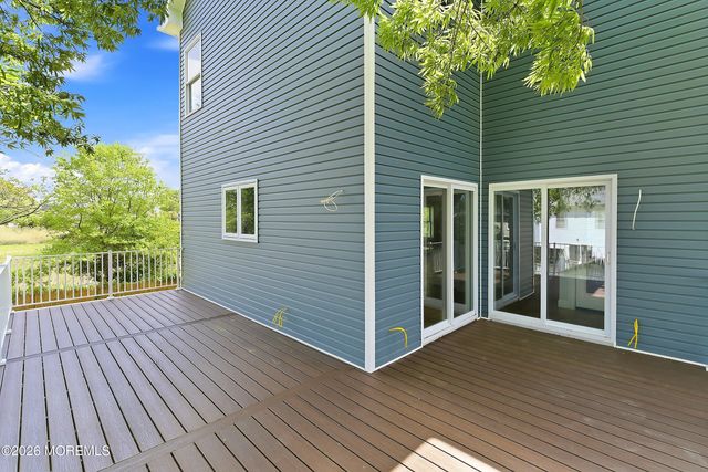 427 Central Avenue, Union Beach, NJ 07735