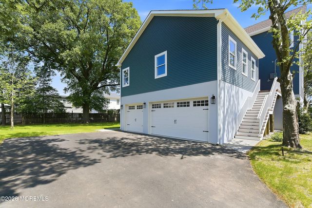 427 Central Avenue, Union Beach, NJ 07735