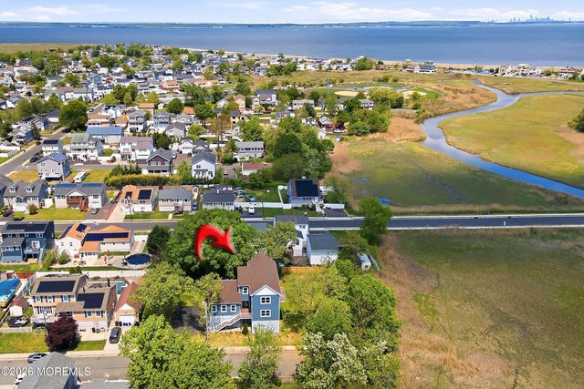 427 Central Avenue, Union Beach, NJ 07735