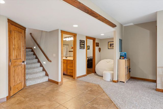 1606 W Gail Jean Ln, Spokane, WA 99218