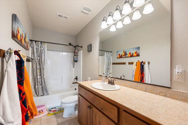 1606 W Gail Jean Ln, Spokane, WA 99218