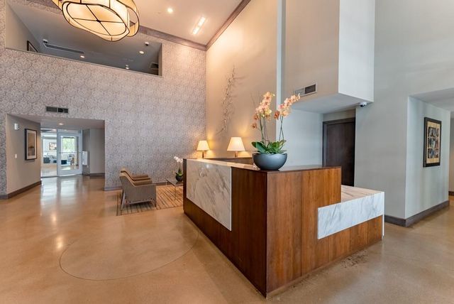 54 Rainey ST 1122, Austin, TX 78701