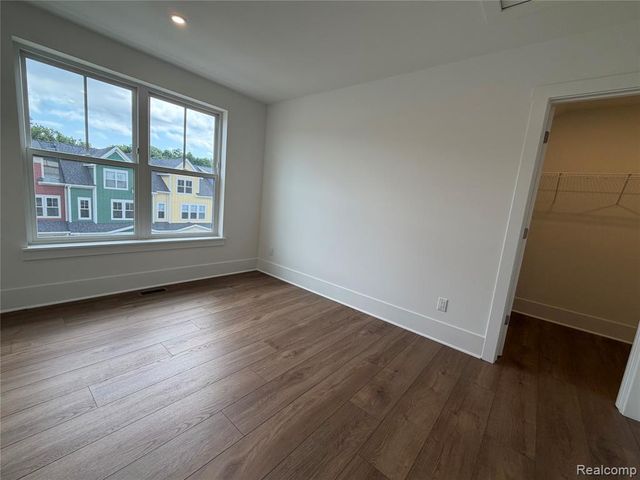 107 Bridle 54, Northville, MI 48167