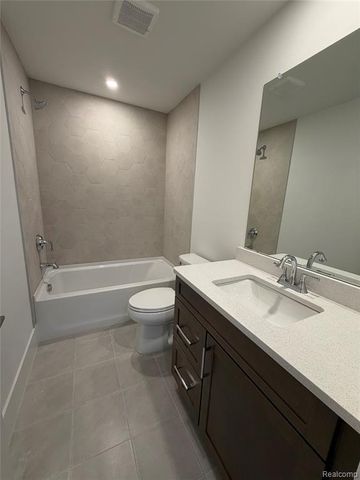 107 Bridle 54, Northville, MI 48167