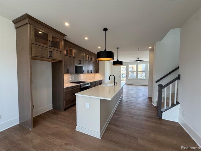 107 Bridle 54, Northville, MI 48167