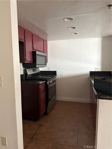 1426 N Sierra Bonita, Los Angeles, CA 90046