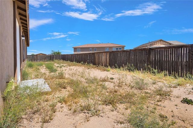 8507 Stockton Avenue, Hesperia, CA 92344