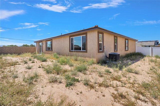 8507 Stockton Avenue, Hesperia, CA 92344