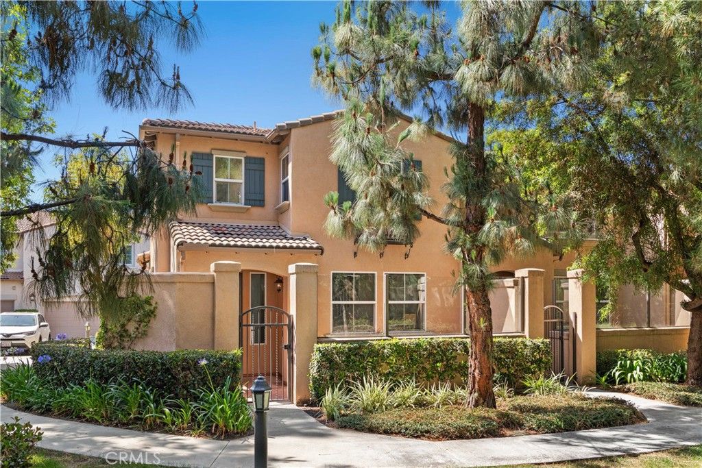 Image 35 of property listing at 40 Trailing Vine, Irvine, CA 92602