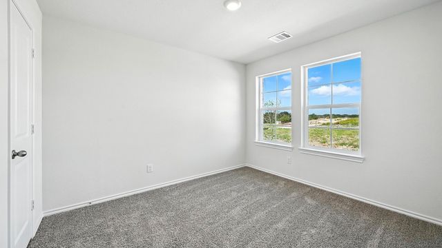 122 Pheasant Run, Terrell, TX 75160