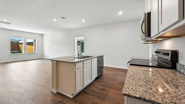 122 Pheasant Run, Terrell, TX 75160