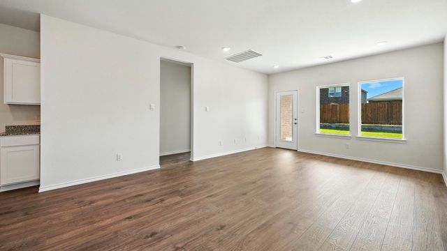 122 Pheasant Run, Terrell, TX 75160