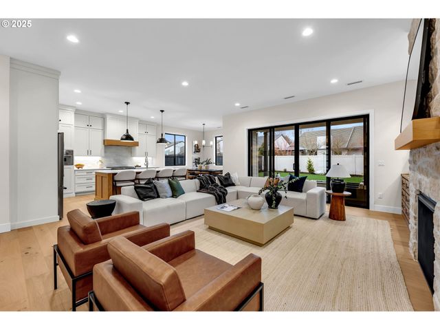 17716 Ne 25th Ct, Ridgefield, WA 98642