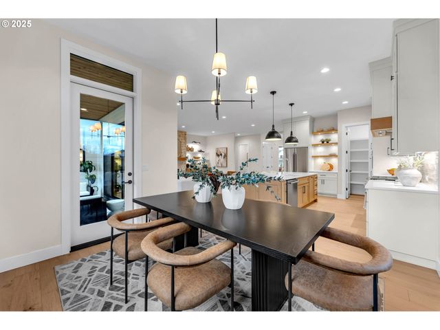 17716 Ne 25th Ct, Ridgefield, WA 98642