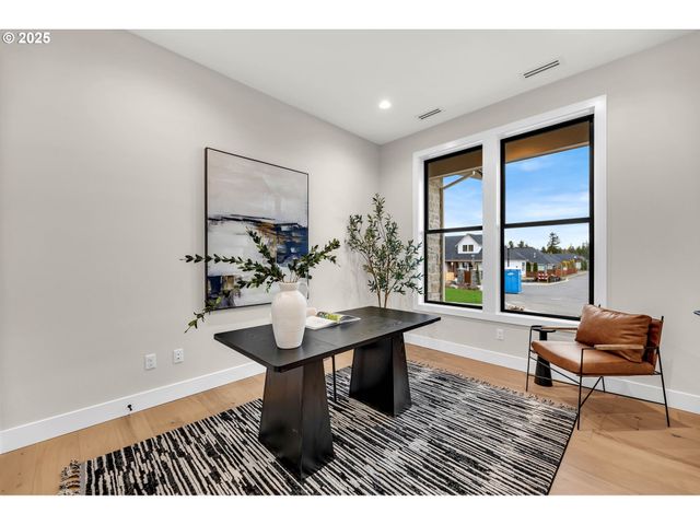 17716 Ne 25th Ct, Ridgefield, WA 98642