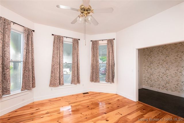 2124 E Oak Street, New Albany, IN 47150