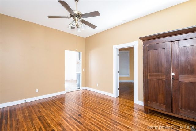 2124 E Oak Street, New Albany, IN 47150