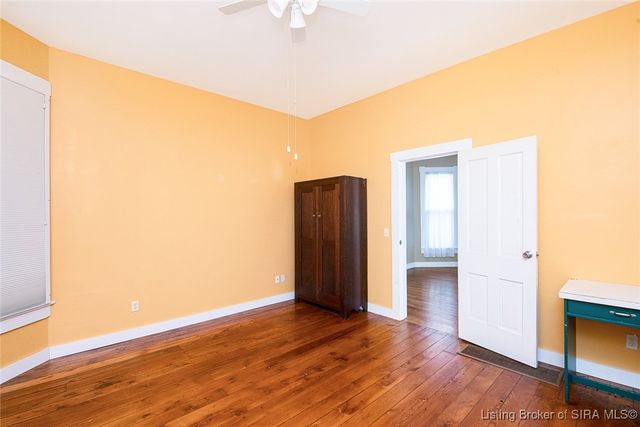 2124 E Oak Street, New Albany, IN 47150