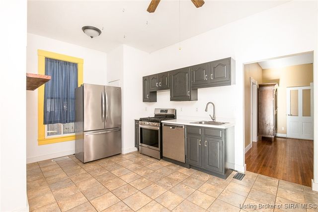 2124 E Oak Street, New Albany, IN 47150