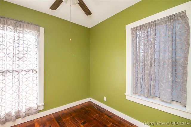 2124 E Oak Street, New Albany, IN 47150