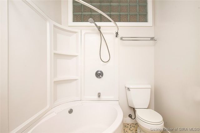 2124 E Oak Street, New Albany, IN 47150