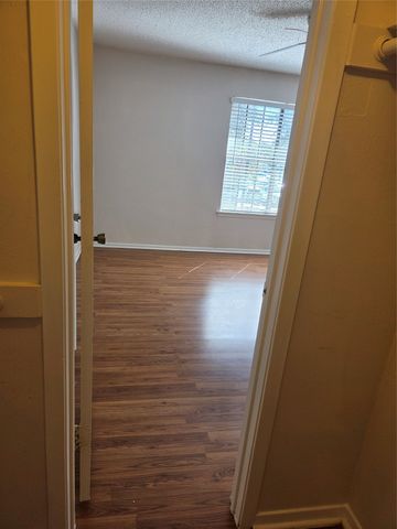 333 Melrose Drive 14C, Richardson, TX 75080