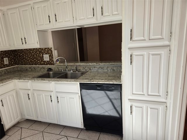 333 Melrose Drive 14C, Richardson, TX 75080