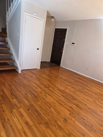 333 Melrose Drive 14C, Richardson, TX 75080