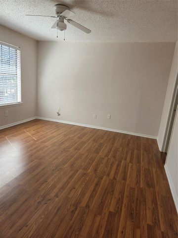 333 Melrose Drive 14C, Richardson, TX 75080