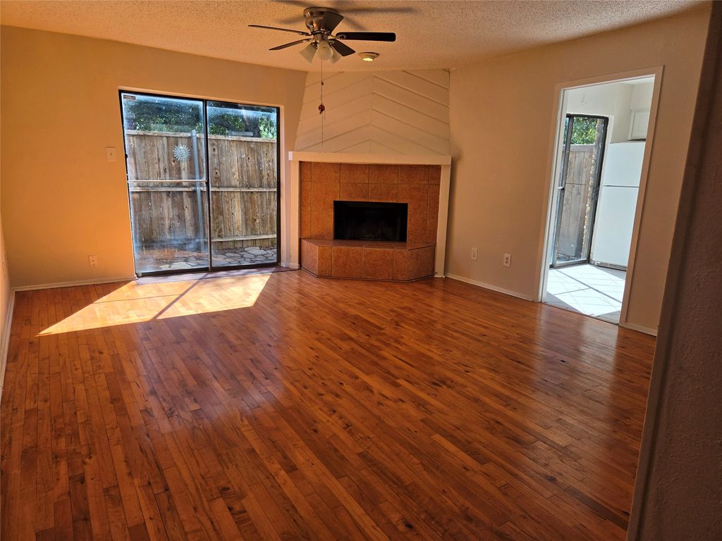 333 Melrose Drive 14C, Richardson, TX 75080