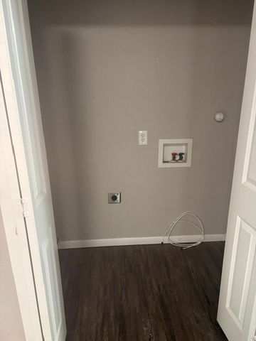 501 Center Street, Whitesboro, TX 76273